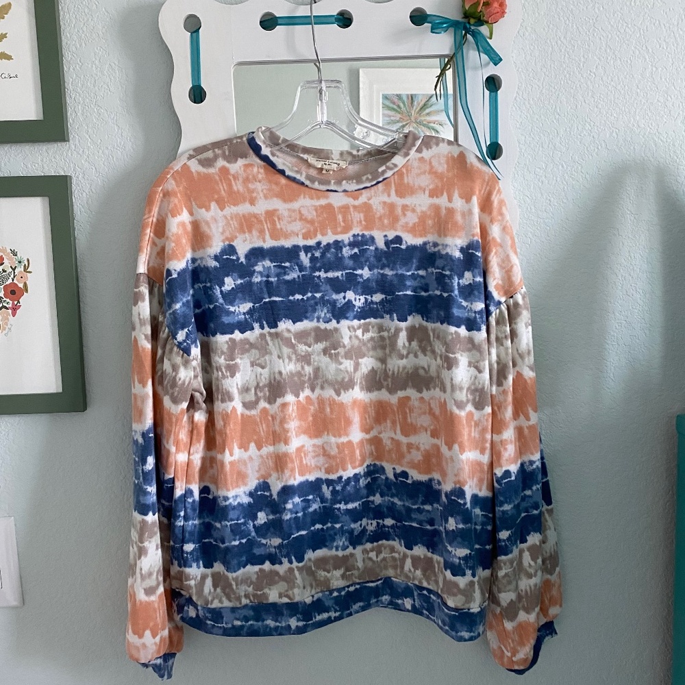 Sweet Lovely Tie Dye Sweatshirt Sz M